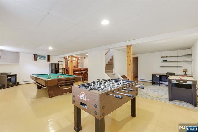 17 Sherbrooke Drive, Lincoln Park Borough, NJ 07035