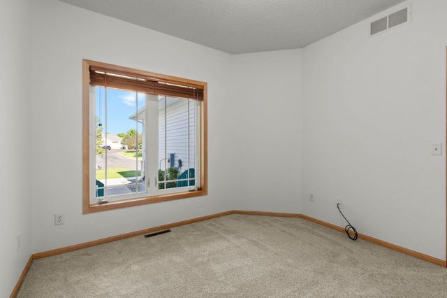 6434 Manchester Avenue NE, Otsego, MN 55301