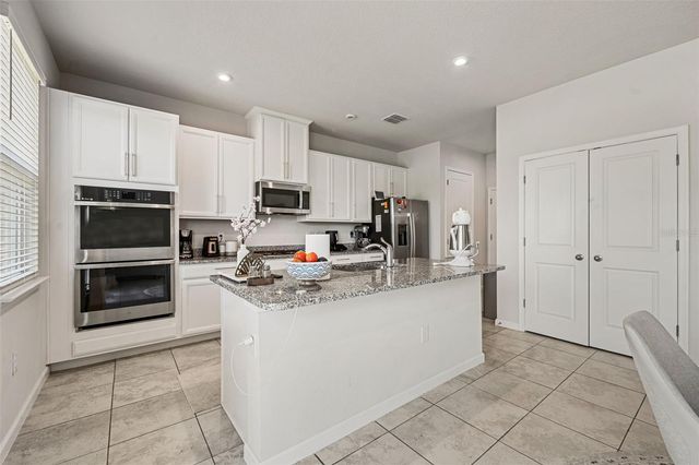 3975 GREAT SMOKEY WAY, Apopka, FL 32712