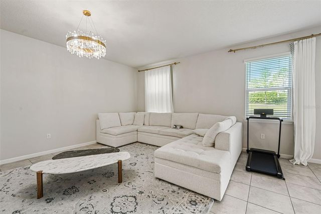 3975 GREAT SMOKEY WAY, Apopka, FL 32712