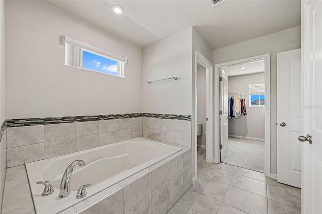 3975 GREAT SMOKEY WAY, Apopka, FL 32712