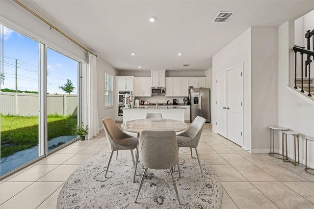 3975 GREAT SMOKEY WAY, Apopka, FL 32712