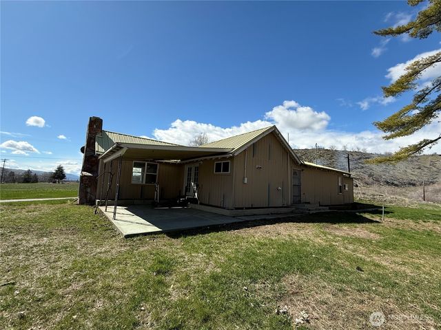 2549 N 4th Avenue, Okanogan, WA 98840