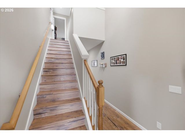 522 AVALON Ct, Albany, OR 97322