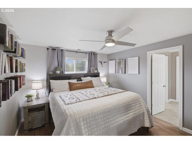 522 AVALON Ct, Albany, OR 97322