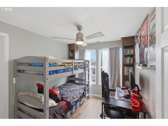 522 AVALON Ct, Albany, OR 97322