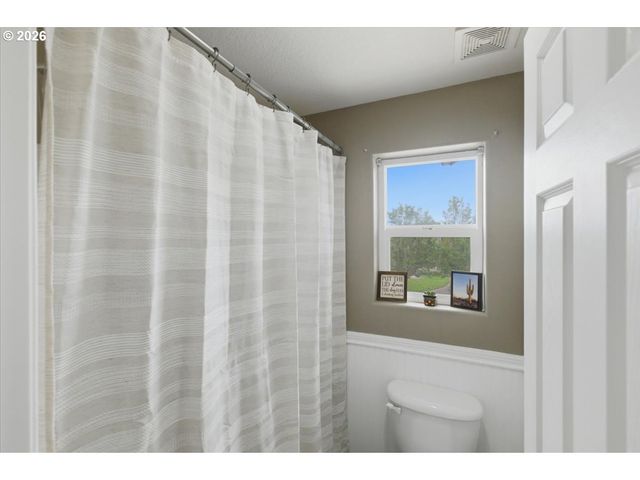 522 AVALON Ct, Albany, OR 97322