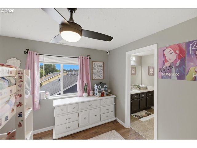 522 AVALON Ct, Albany, OR 97322