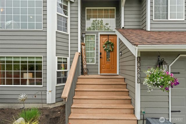 18503 71st Avenue Ct E, Puyallup, WA 98375