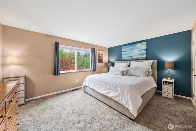 18503 71st Avenue Ct E, Puyallup, WA 98375