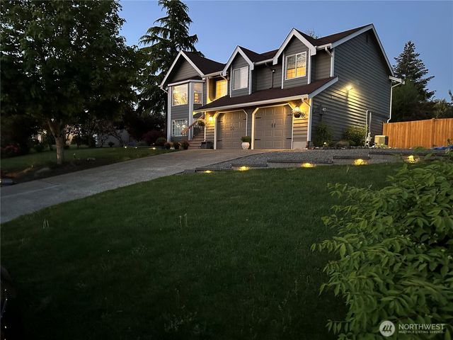 18503 71st Avenue Ct E, Puyallup, WA 98375