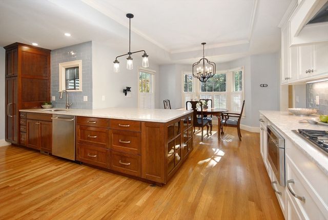 96 Forest Ridge Rd 96, Concord, MA 01742