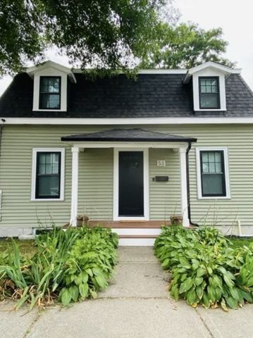 53 Hathorn St. 1, Newton, MA 02458