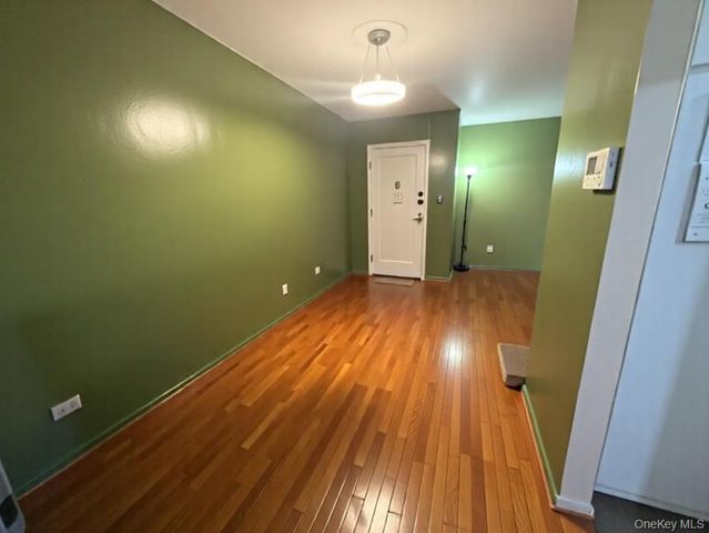 32-23 91st Street C502, East Elmhurst, NY 11369