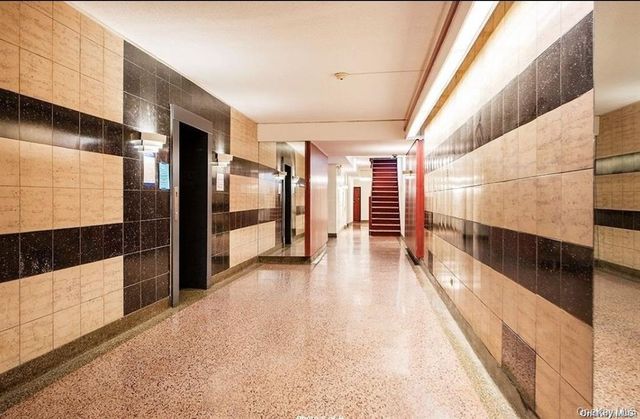 32-23 91st Street C502, East Elmhurst, NY 11369