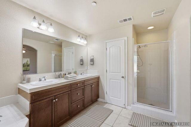 2648 N Vickie Street, Visalia, CA 93291