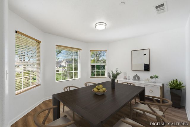 2648 N Vickie Street, Visalia, CA 93291