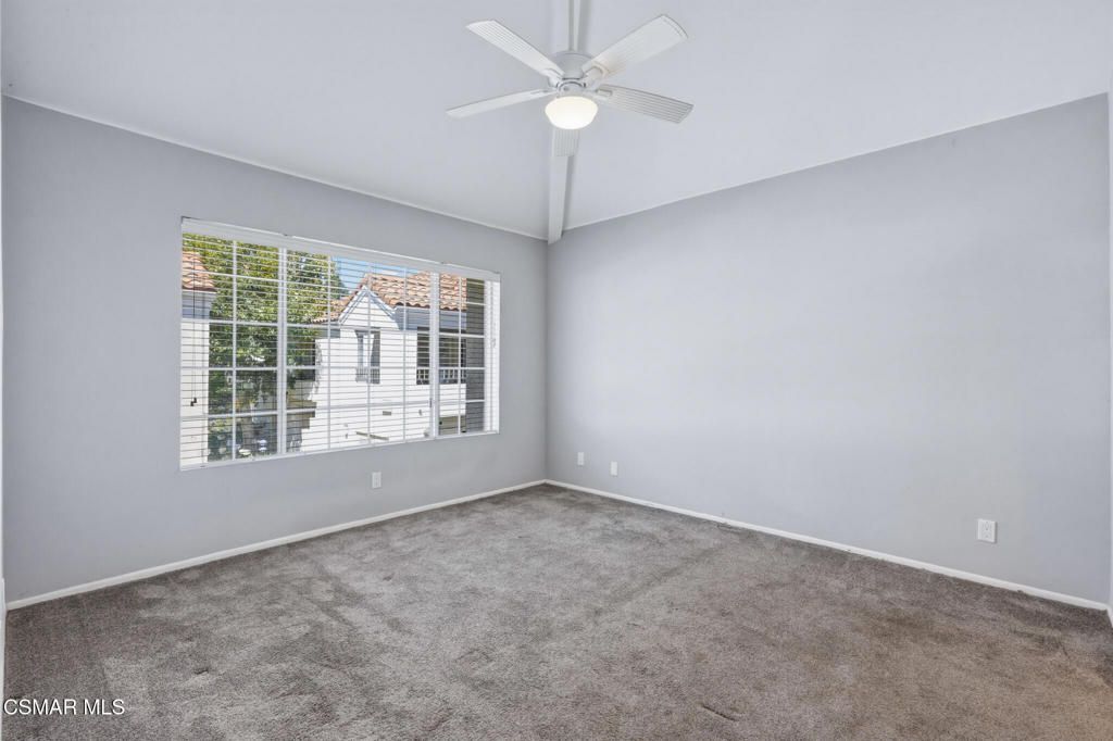 Image 11 of property listing at 4240 Lost Hills Road 308, Agoura Hills, CA 91301