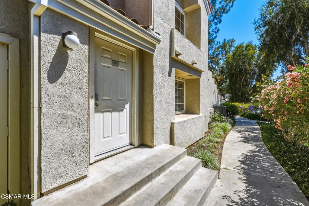 Image 19 of property listing at 4240 Lost Hills Road 308, Agoura Hills, CA 91301