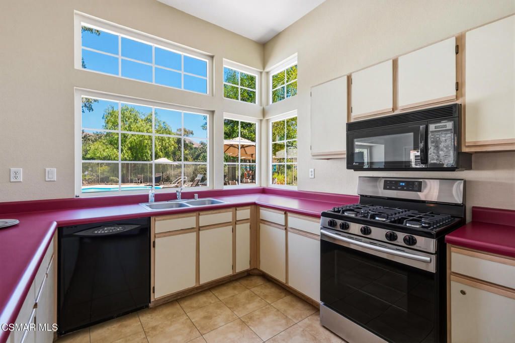 Image 26 of property listing at 4240 Lost Hills Road 308, Agoura Hills, CA 91301