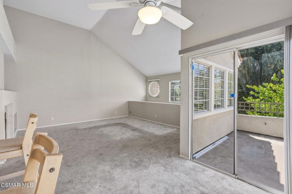 Image 4 of property listing at 4240 Lost Hills Road 308, Agoura Hills, CA 91301
