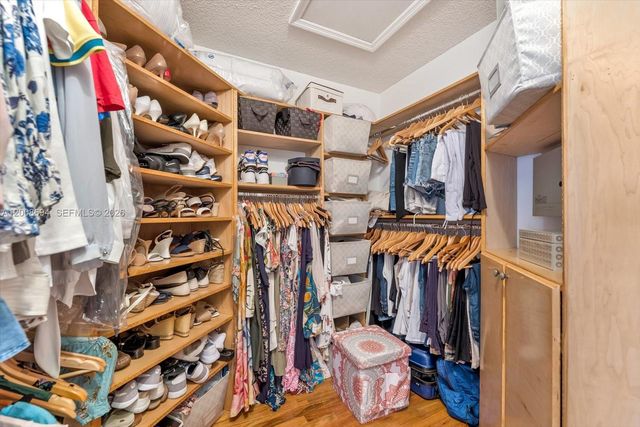 11263 NW 53rd Ln, Doral, FL 33178