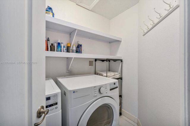 11263 NW 53rd Ln, Doral, FL 33178