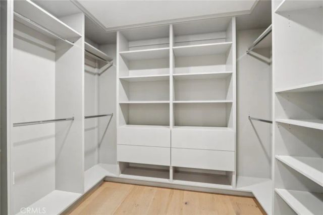 5110 Whitsett Avenue 105, Valley Village, CA 91607