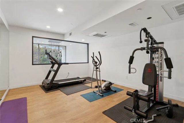 5110 Whitsett Avenue 105, Valley Village, CA 91607