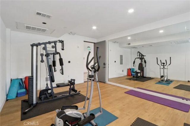 5110 Whitsett Avenue 105, Valley Village, CA 91607