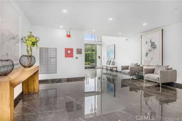 5110 Whitsett Avenue 105, Valley Village, CA 91607