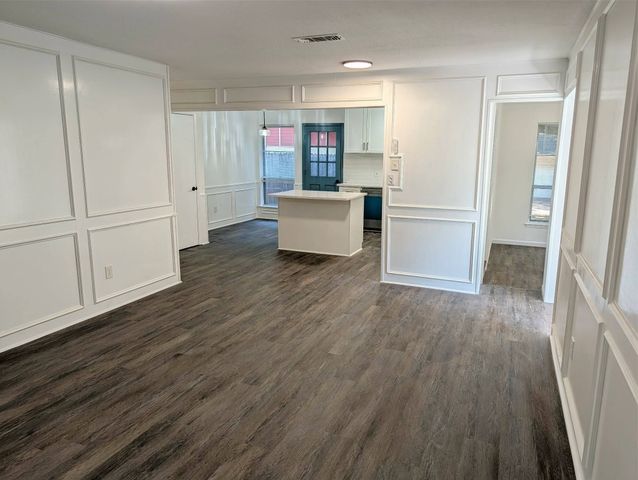 1756 Cynthia Lane, Hurst, TX 76054