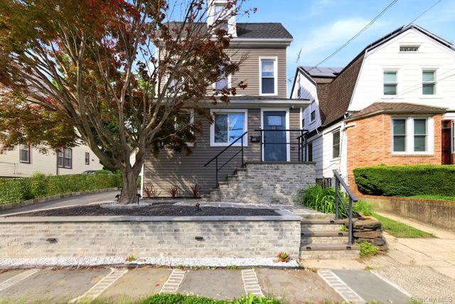 135 Beechwood Avenue, Mount Vernon, NY 10553
