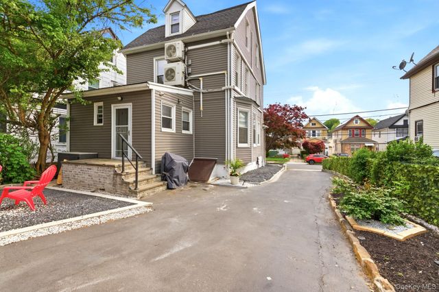 135 Beechwood Avenue, Mount Vernon, NY 10553