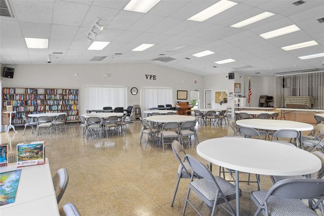 2282 PIAZZA DRIVE 117, Sarasota, FL 34238