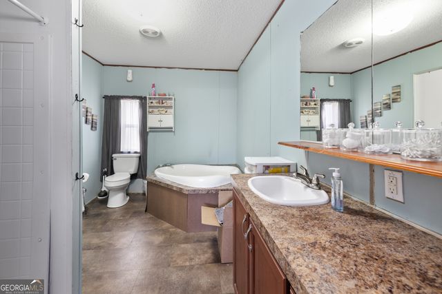 225 Merry Drive NW, Milledgeville, GA 31061