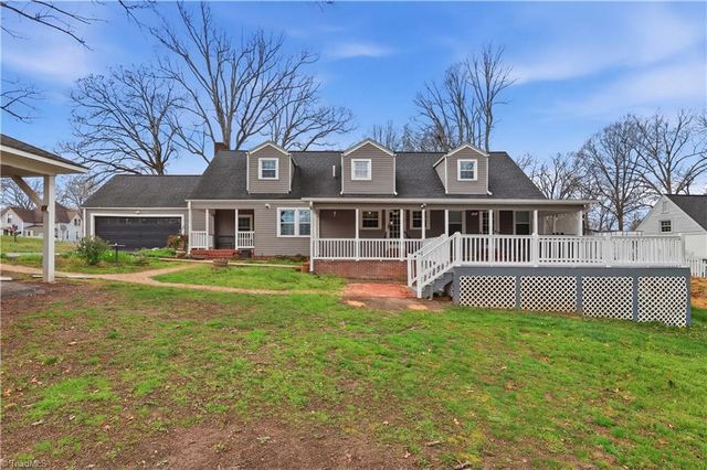 201 Stone Street, Thomasville, NC 27360