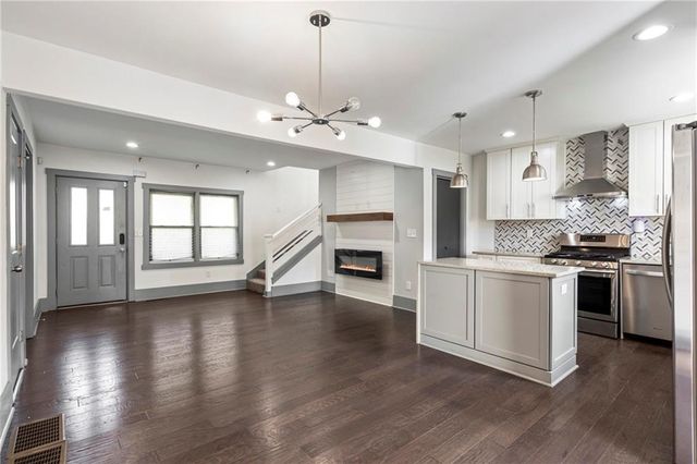 1770 S Olympian Way SW, Atlanta, GA 30310