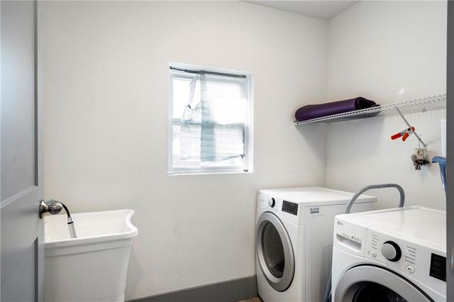 1770 S Olympian Way SW, Atlanta, GA 30310