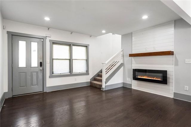 1770 S Olympian Way SW, Atlanta, GA 30310