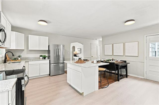 1301 E 80th Street, Kansas City, MO 64131