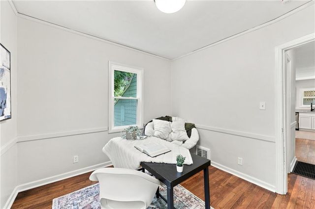 1301 E 80th Street, Kansas City, MO 64131