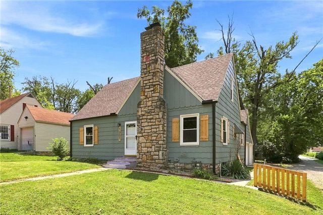 1301 E 80th Street, Kansas City, MO 64131