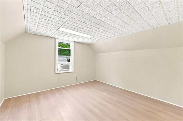 1301 E 80th Street, Kansas City, MO 64131