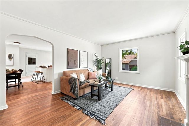 1301 E 80th Street, Kansas City, MO 64131