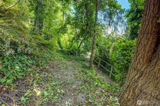 1239 Colchester Drive E, Port Orchard, WA 98366