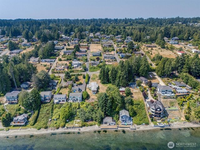 1239 Colchester Drive E, Port Orchard, WA 98366