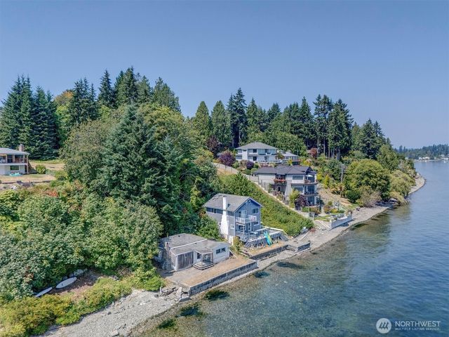 1239 Colchester Drive E, Port Orchard, WA 98366