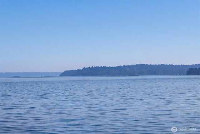 1239 Colchester Drive E, Port Orchard, WA 98366