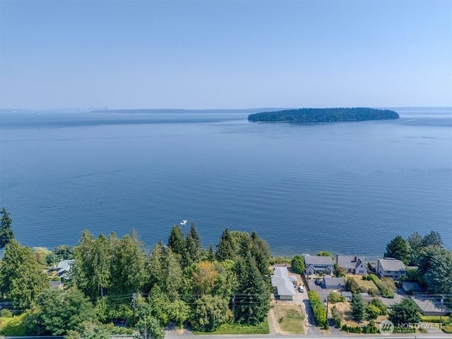 1239 Colchester Drive E, Port Orchard, WA 98366